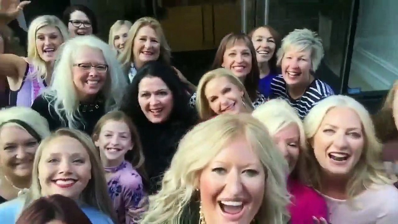 Say Yes to the Dress - Se17 - Ep06 - Don't Show the Goodies HD Watch HD Deutsch