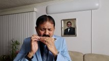 Aye meri watan ke logo - Patriotic Song on Harmonica Live Performance by Mukund Kamdar