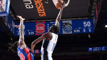 Dunk of the Night: Bol Bol