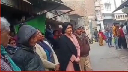 शाहजहांपुर:नगर निगम की टीम ने पकड़ी प्रतिबंधित प्लास्टिक,8200 रुपये का जुर्माना भी वसूला