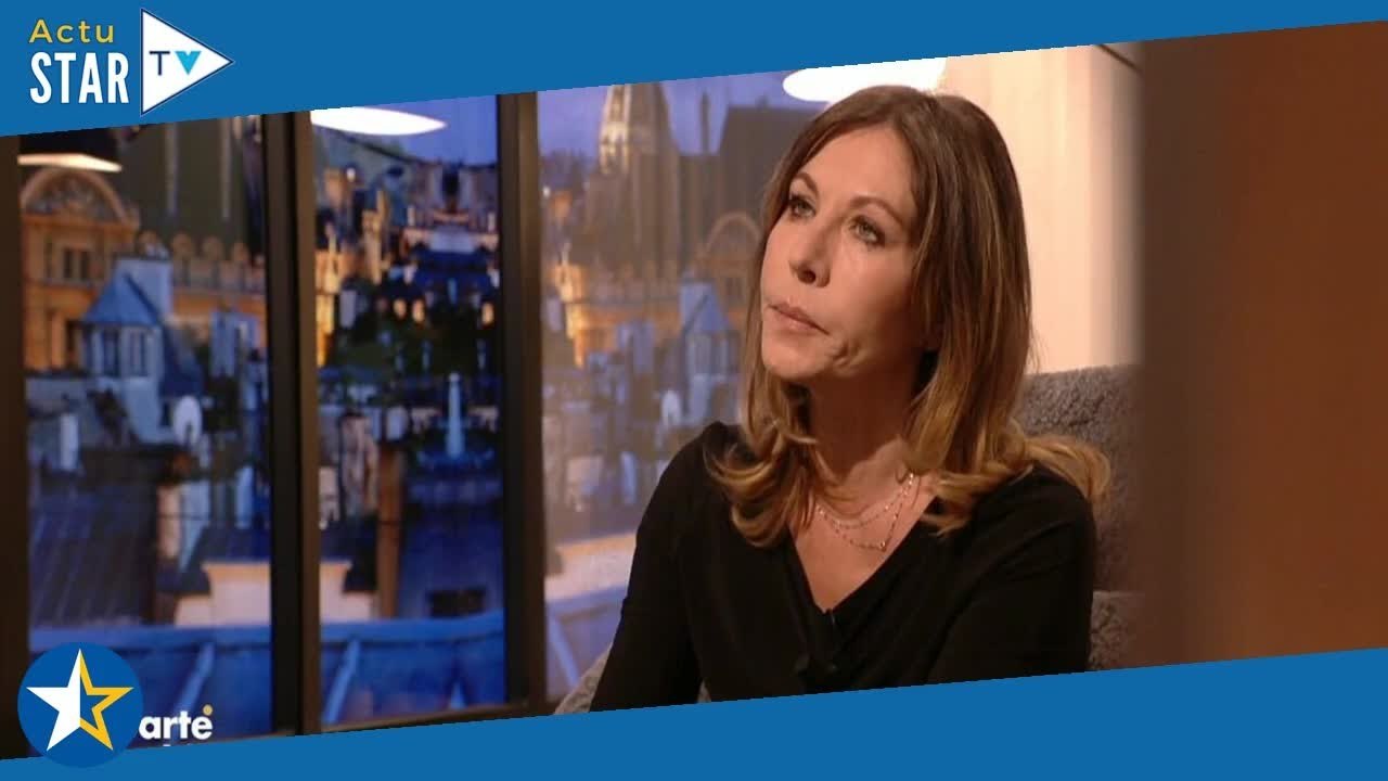 "Dommage que tu aies fait Camping" : Mathilde Seigner révèle que d'avoir joué dans la comédie culte