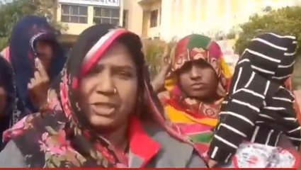 राजगढ़: ईंट भट्टे की भूमि पर बनेगा कब्रिस्तान, सड़क पर उतरा प्रजापति समाज..