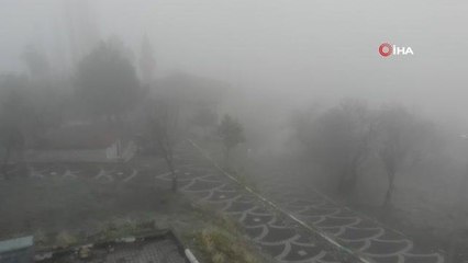 Kütahya'da yoğun sis... Görüş mesafesi 30 metreye kadar düştü