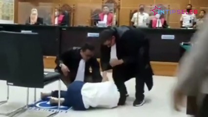 Divonis Bebas, Nikmir Nangis Histeris hingga Sujud Syukur