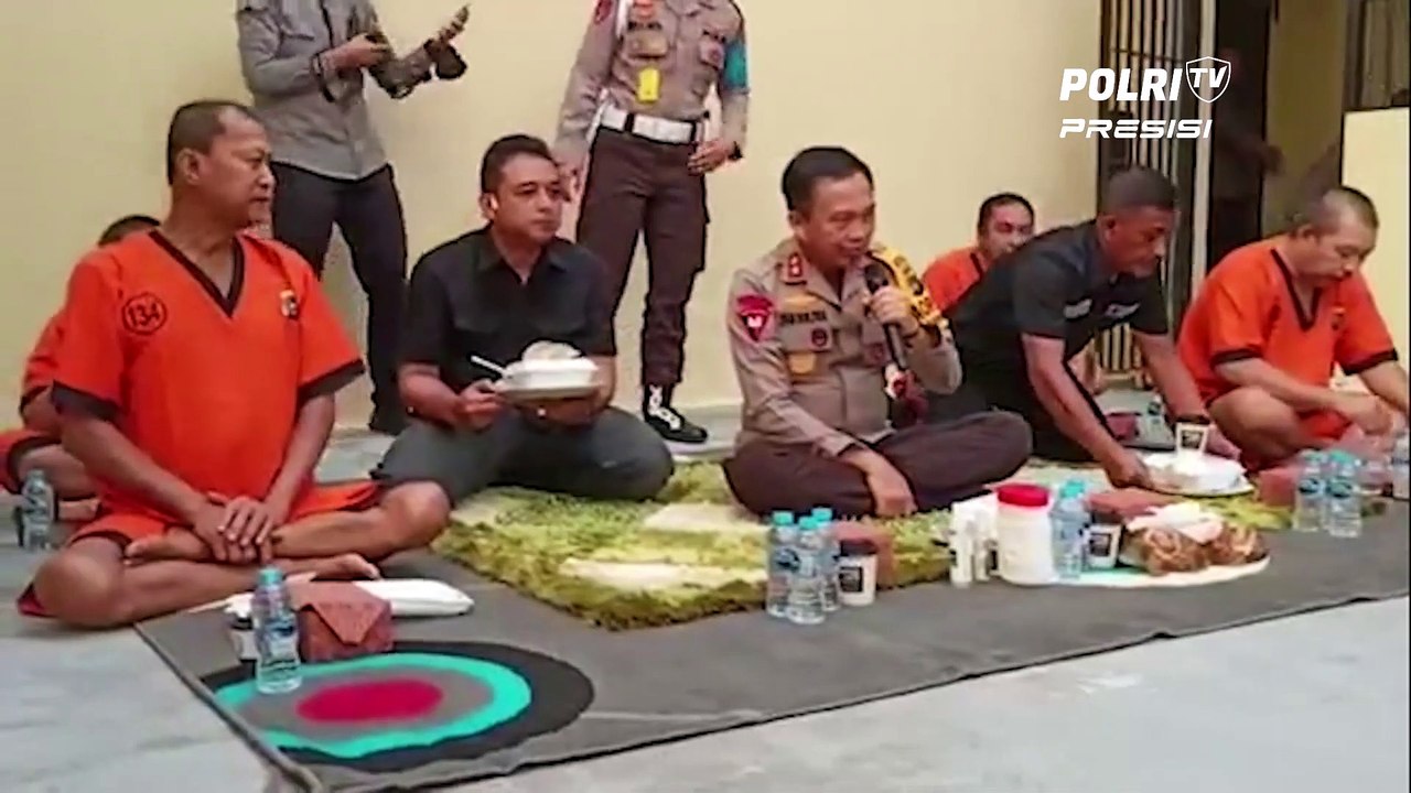 Kapolda Babel Datang Dan Bertatap Muka Mengajak Tahanan Untuk Sarapan Bersama Dan Memberikan Motivasi Kepada Para Tahanan