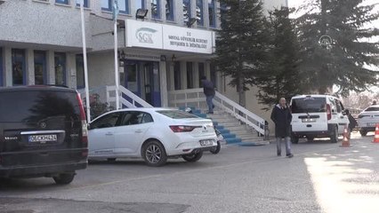 EYT'liler SGK binalarında yoğunluk oluşturdu