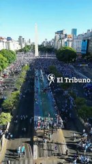 Miles de fanáticos esperaron por los campeones en el obelisco