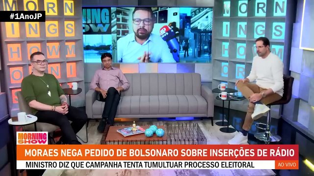 Moraes nega pedido de Bolsonaro sobre inserções de rádio
