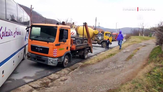 Sırp lider Vucic, dün çağrı yapmıştı! Sınırda hareketlilik başladı...