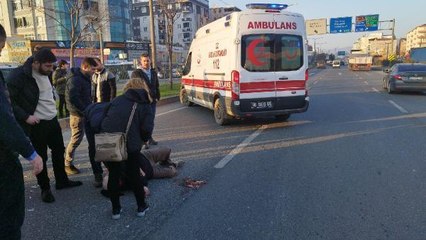 ALT GEÇİDİ KULLANMAYIP, KARŞIYA GEÇMEK İSTEYEN YAYAYA SERVİS OTOBÜSÜ ÇARPTI