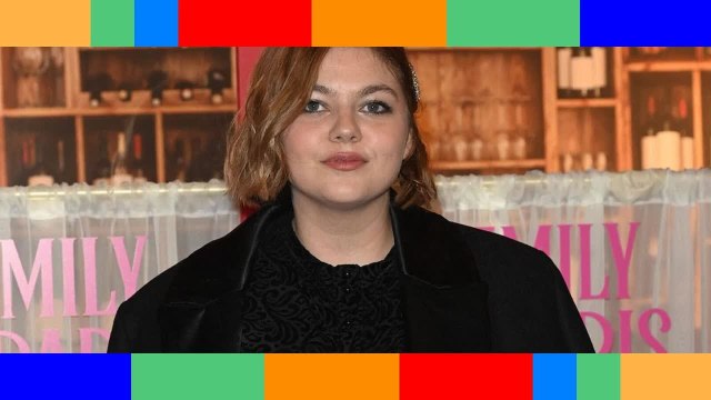 Tu te fais du mal : les confidences de Louane sur ses envies suicidaires passées