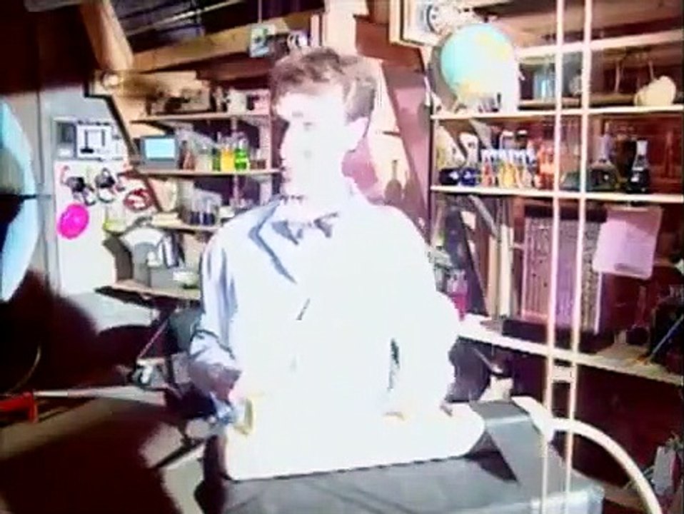 Bill Nye, the Science Guy - Se1 - Ep18 HD Watch