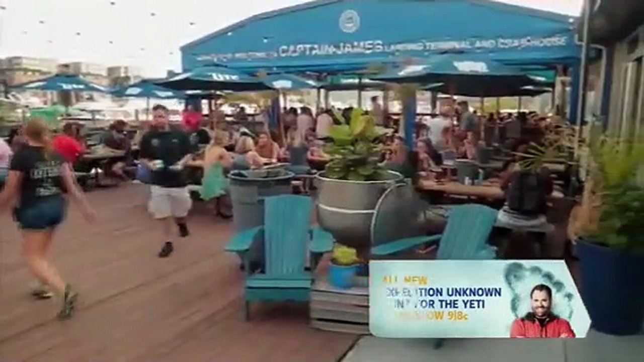 Bizarre Foods - Delicious Destinations - Se4 - Ep04 HD Watch