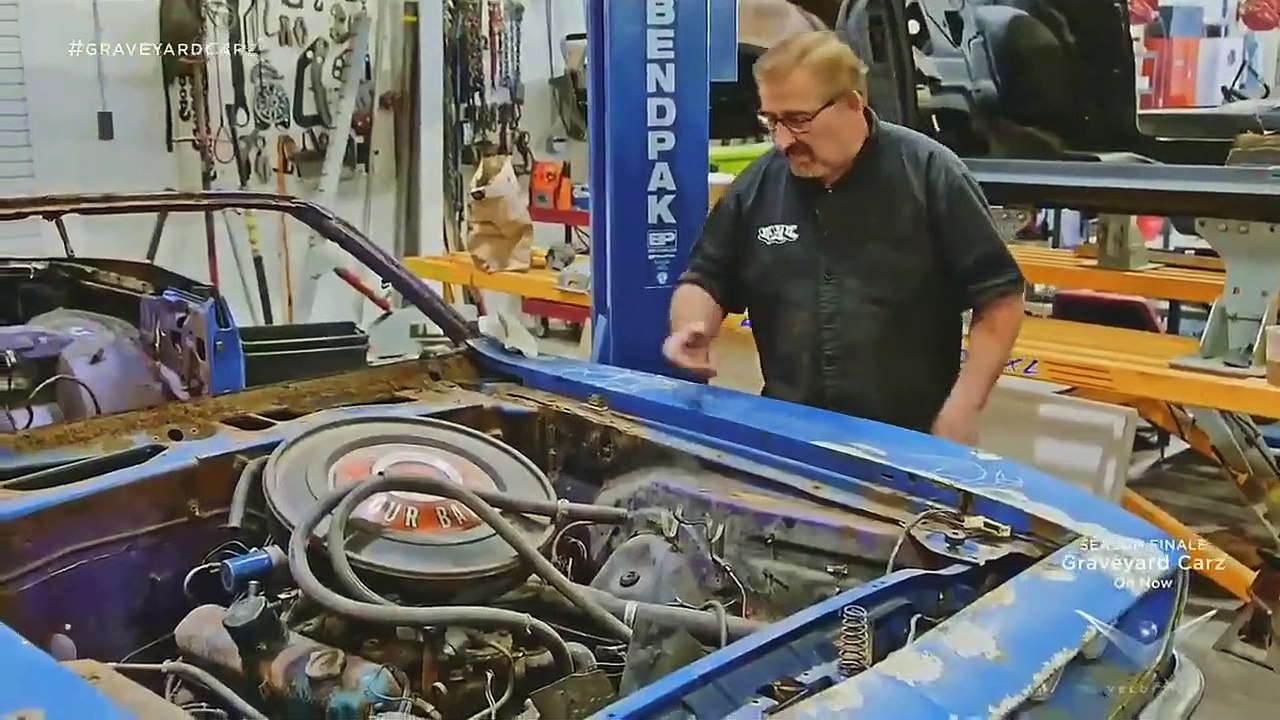 Graveyard Carz - Se6 - Ep13 - 72 Charger SE Resurrected (S06 Finale) HD Watch