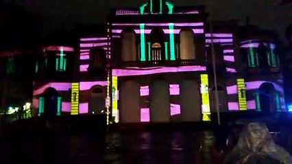 Projeção de luzes na fachada do Palácio da Liberdade