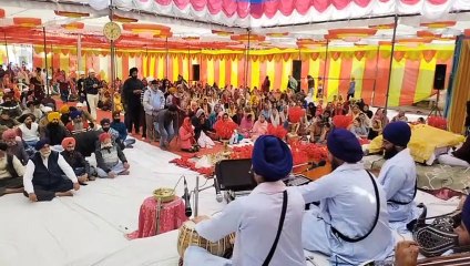 गुरुनाम की वडाई, जप मन मेरे गोविंद की वाणी...