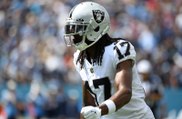 Raiders WR Davante Adams Not Happy About Derek Carr Being Benched