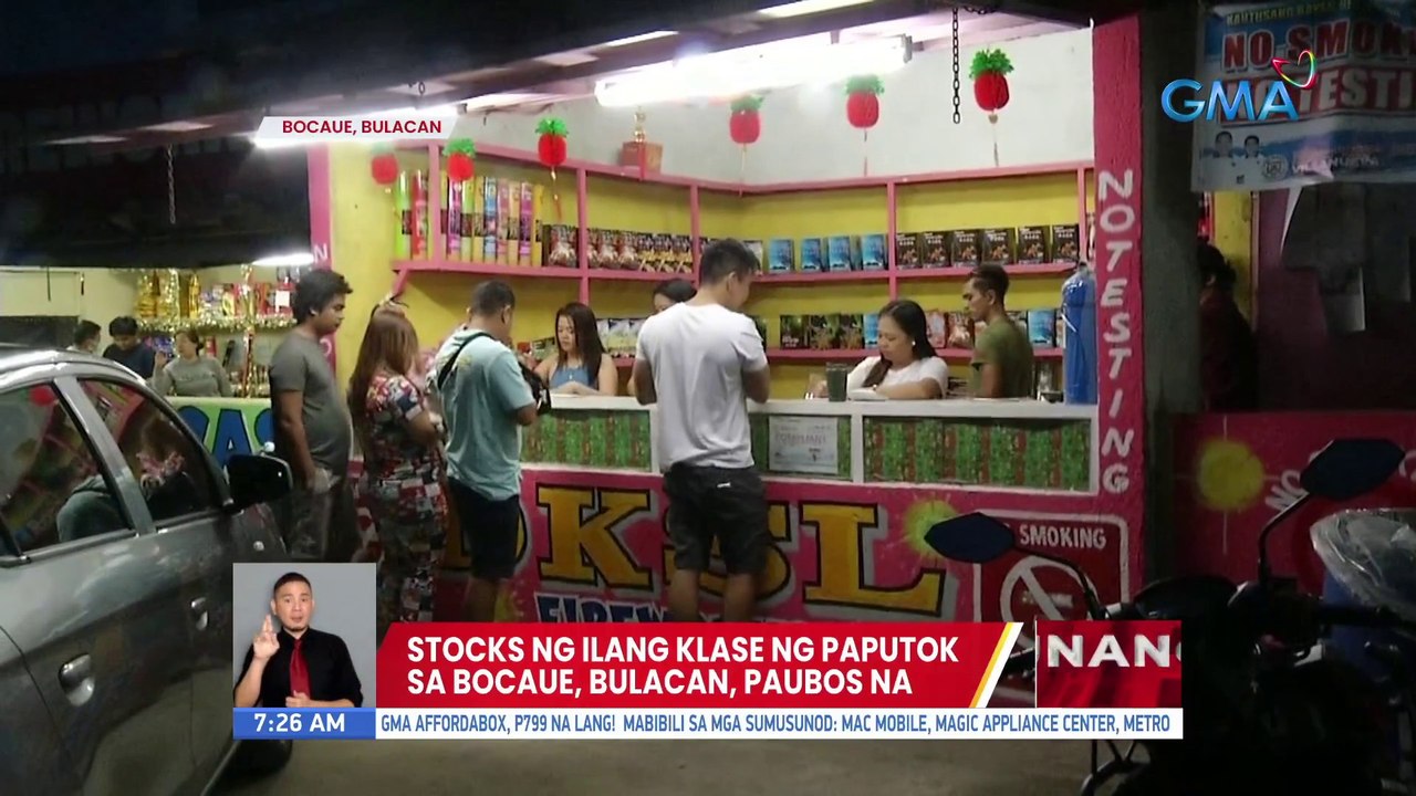 Last-minute na mga namimili ng paputok, dumagsa sa Bocaue, Bulacan | UB
