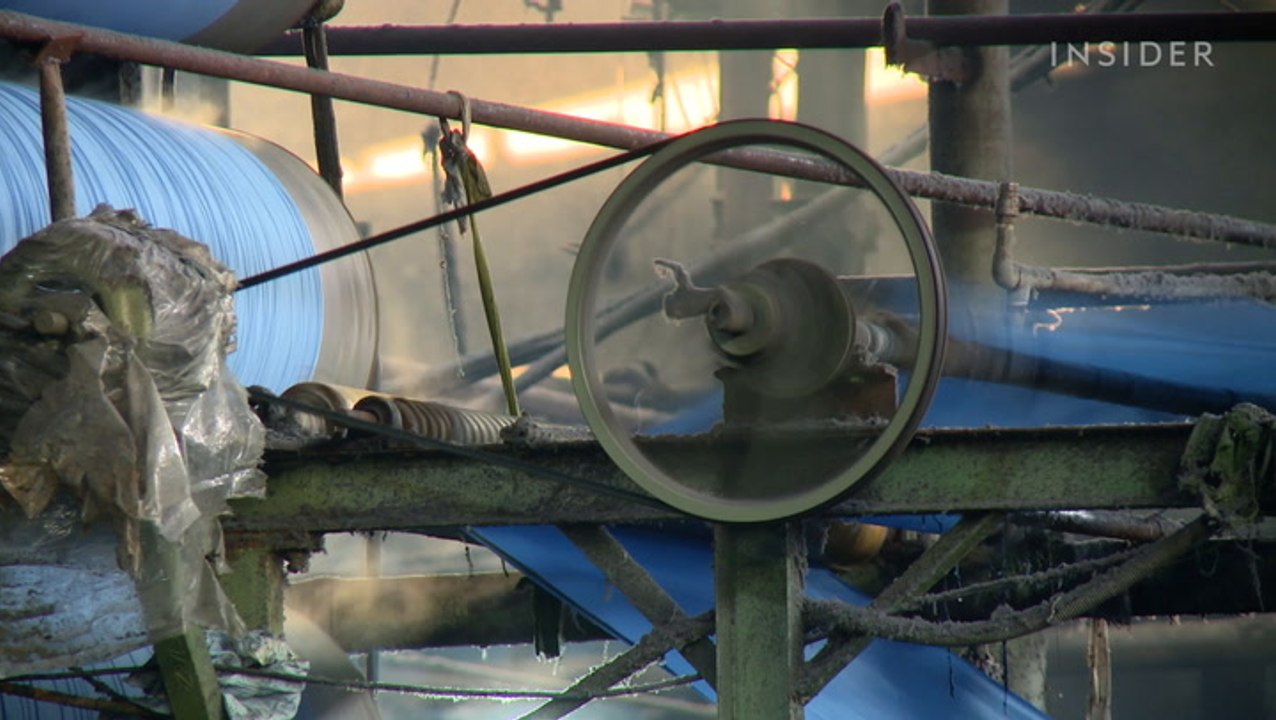 How fast fashion is poisoning Pakistan's drinking water