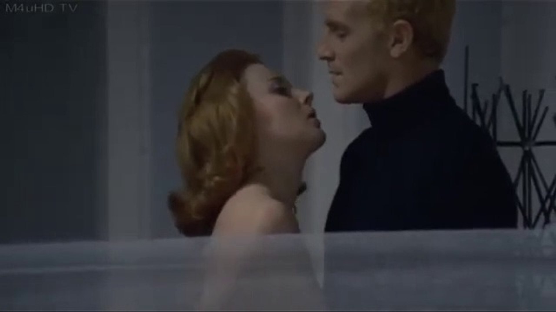 Көлікті жөндеуге ақша төлеген