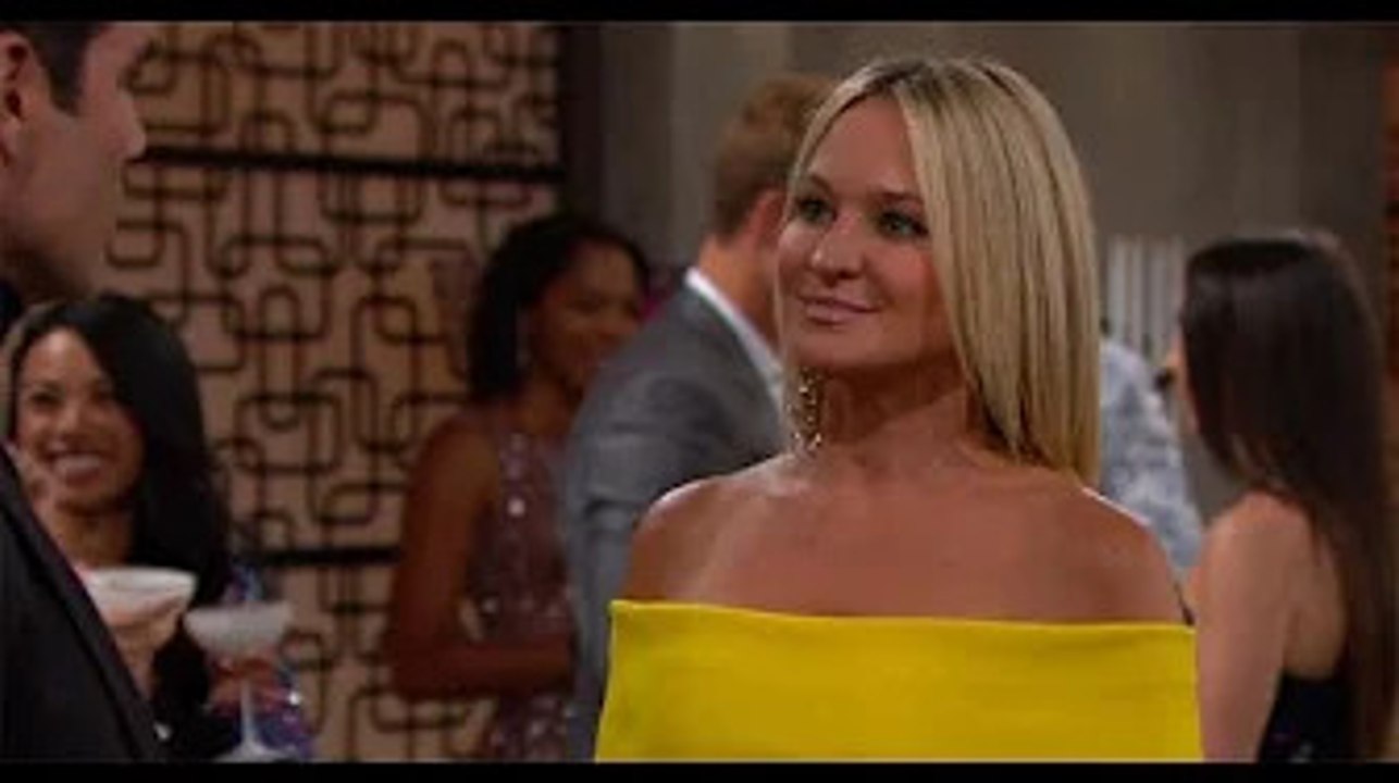 Les feux de l’amour (spoiler) : pourquoi Sharon Case a provoqué la colère des téléspectateurs de T