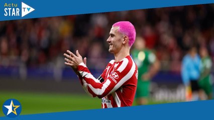 "Cet homme est fou !" "La vie en rose" : le nouveau look d'Antoine Griezmann fait réagir les interna