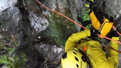 10 Dangerous Jobs Only the Bravest People Can Have...