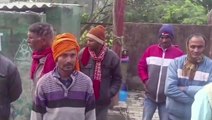 अंबेडकरनगर: अनियंत्रित ट्रैक्टर की चपेट में आने से बाइक सवार पति की हुई मौत, पत्नी घायल