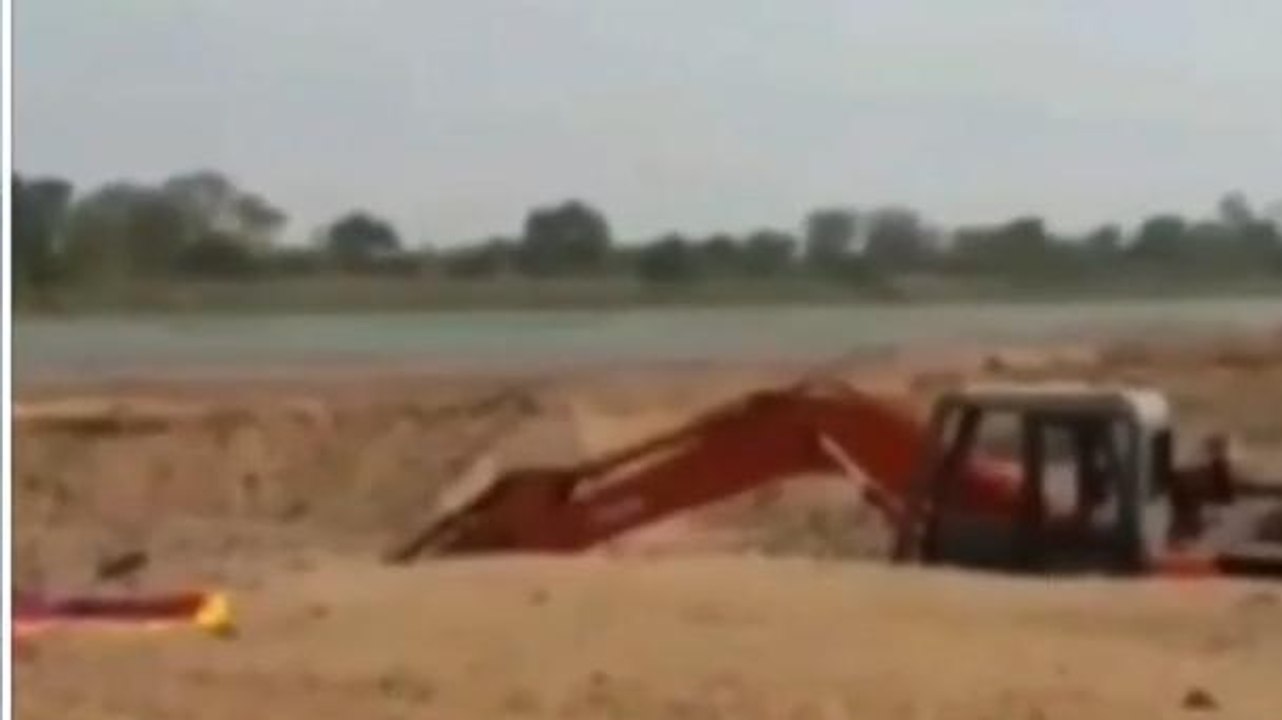 सीहोर: नर्मदा को खोखला कर रहे खनन माफिया, सीएम के दावों की खुली पोल