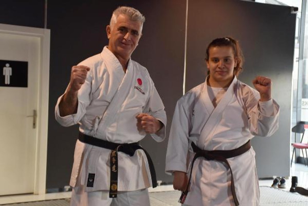 SPOR Karateci Sezen, Türkiye'nin ilk mental engelli kadın şampiyonu oldu