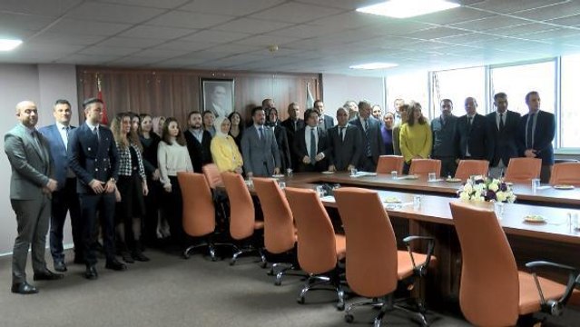 İSTANBUL ANADOLU DENETİMLİ SERBESTLİK MÜDÜRLÜĞÜ PERSONELİNE İLK YARDIM EĞİTİMİ