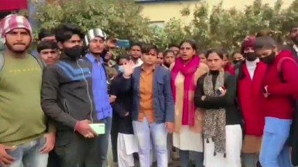 ब्रेकिंग न्यूज़: जीवन ज्योति नर्सिंग कॉलेज के छात्र-छात्राओं विरोध प्रदर्शन लगाया जाम