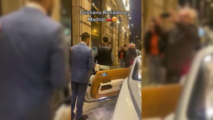 Cristiano Ronaldo se pavane dans Madrid