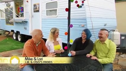 House Hunters - Comedians on Couches - Se1 - Ep01 - Comics Watch House Hunters - The New Retro in Austin HD Watch HD Deutsch