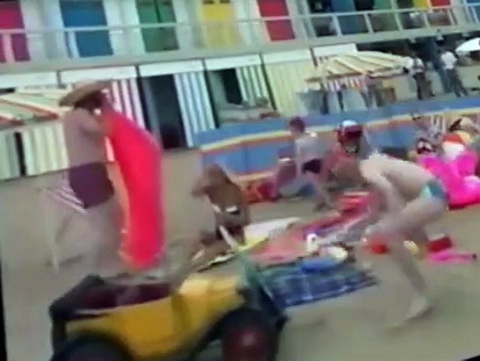Brum Brum E005 At The Seaside