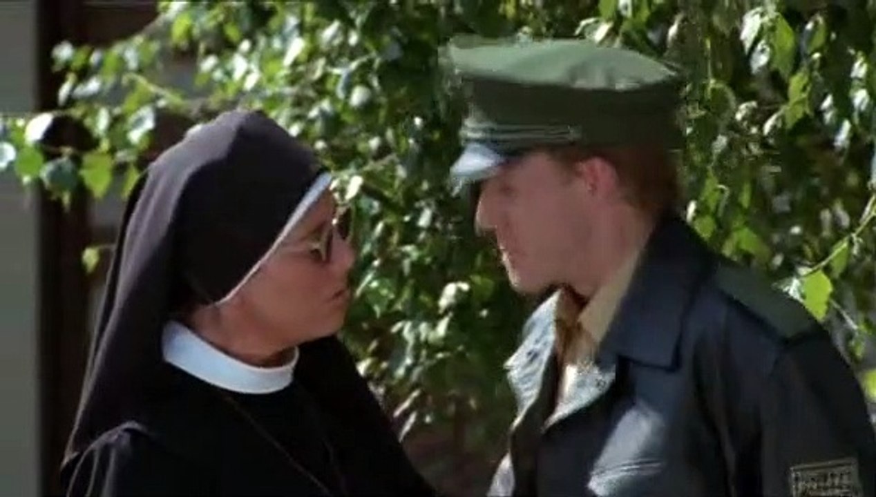 Um Himmels Willen Staffel 1 Folge 6