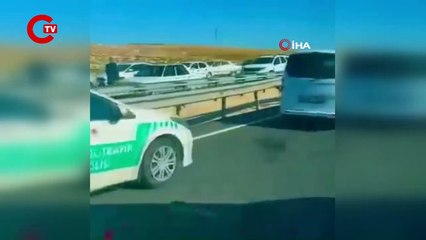 Şanlıurfa'da otomobile düzenlenen silahlı saldırıda 1 kişi öldü, 2 kişi yaralandı