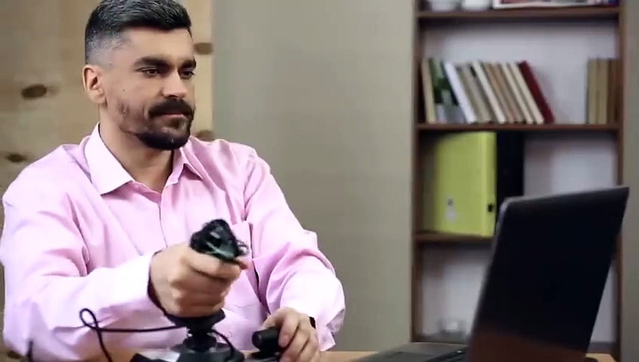 (عالم المعرفة) ٥ علامات انك تهدر حياتك _ جدد حياتك(الزتونة)