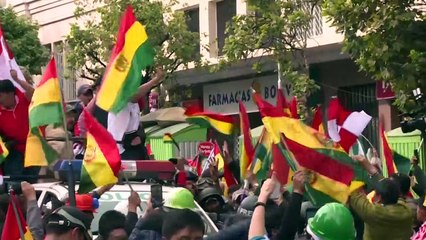 Juez ordena cuatro meses de detención preventiva para gobernador opositor en Bolivia