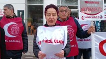 Genel Sağlık-İş Sendikası Üyeleri, 'Sendikalara Yüzde 2 Barajı'nı Karabük'te Protesto Etti