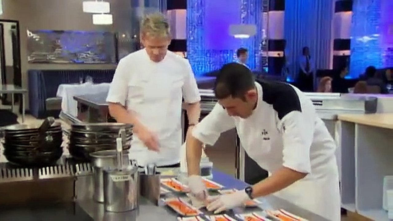 Hell's Kitchen - Se14 - Ep14 - 5 Chefs Compete HD Watch HD Deutsch