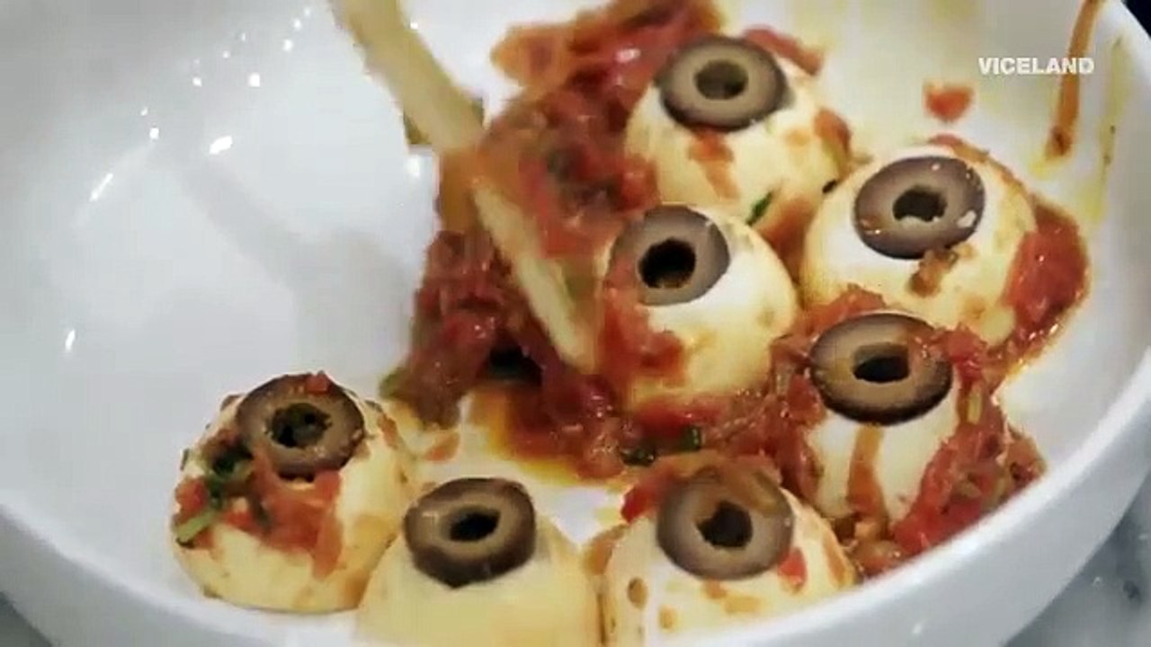 Bong Appetit - Se2 - Ep17 - Halloweed Party HD Watch HD Deutsch