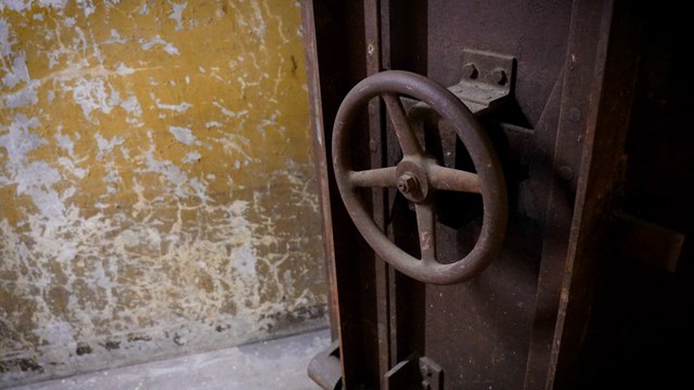 Bienvenue dans le « sous-marin », ce bunker caché sous le ministère des Outre-mer à Paris