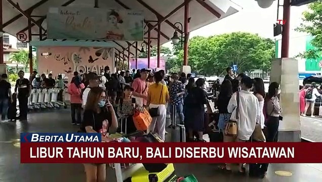 Libur Tahun Baru, Bandara Ngurah Rai Bali Dipadati Wisatawan dari Berbagai Kota