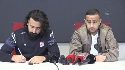 Dia Saba, Sivasspor'dan ayrıldığını açıkladı
