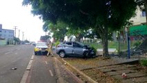 Veja o momento em que vítima fatal de grave acidente na Rua da Lapa é retirado das ferragens