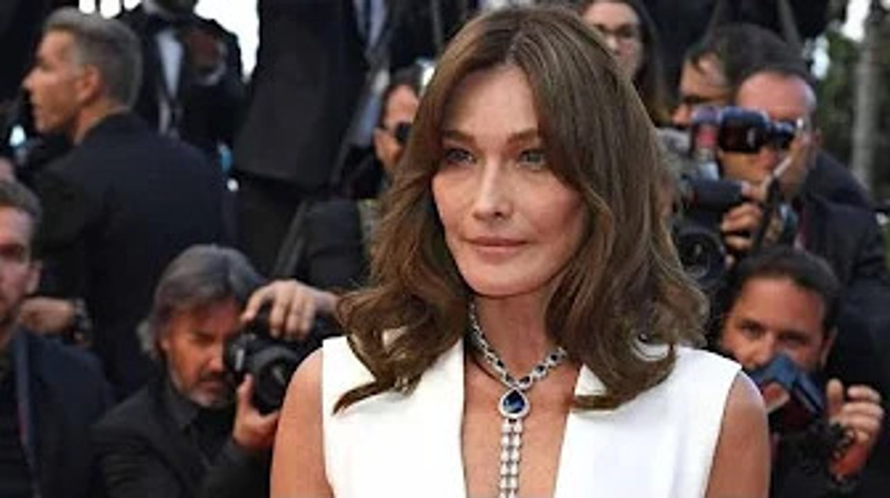 Carla Bruni ultra-sexy à 55 ans : elle se démarque sur le tapis rouge par ses tenues
