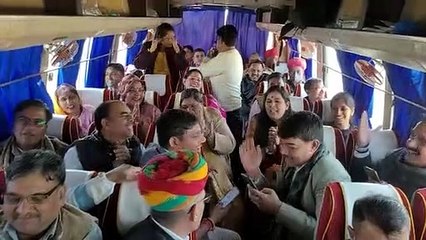 एक महापौर कानूनी उलझनों में फंसीं, दूसरी उद्घाटन-शिलान्यास में व्यस्त