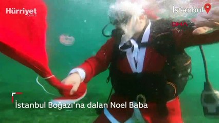 İstanbul Boğazı'na dalan Noel Baba denizden plastik balık çıkardı