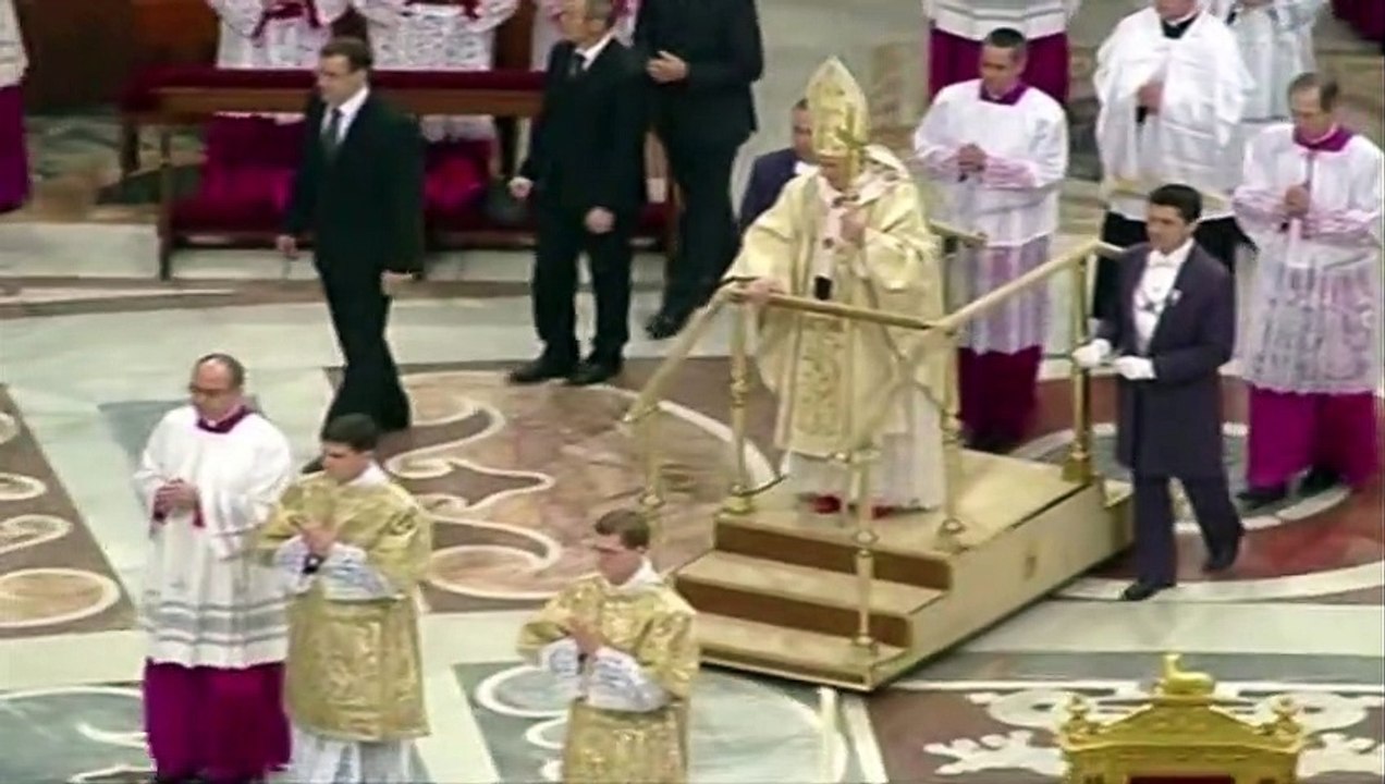 Benedikt xvi.: ein streitbarer papst aus deutschland